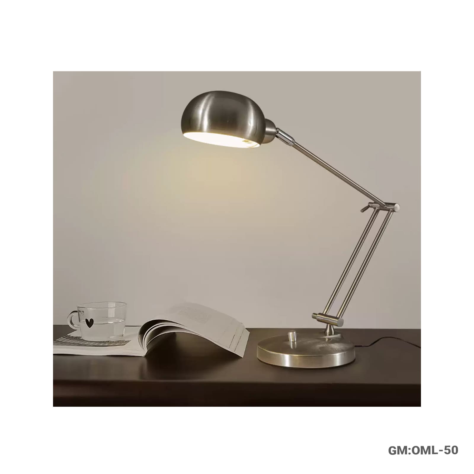 Foldable Table Light Desk Lamp with Adjustable Swing Arm (OML-50)